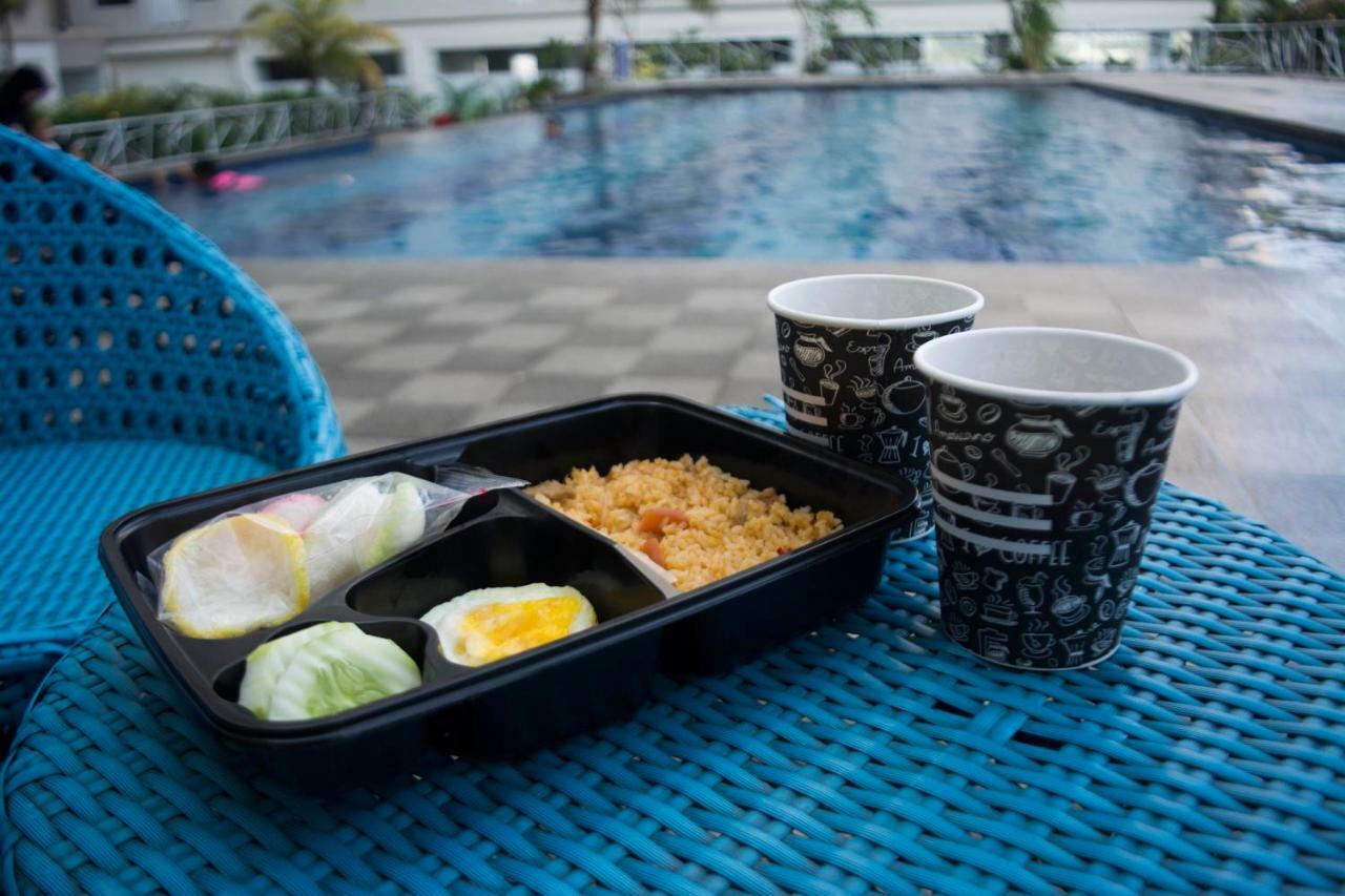 ไททาเนียม เอ็กซ์เพรส โฮมเทล Hotel จาการ์ตา ภายนอก รูปภาพ