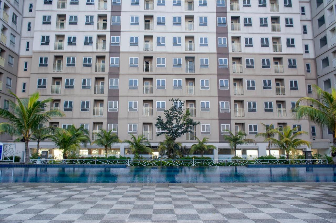 ไททาเนียม เอ็กซ์เพรส โฮมเทล Hotel จาการ์ตา ภายนอก รูปภาพ